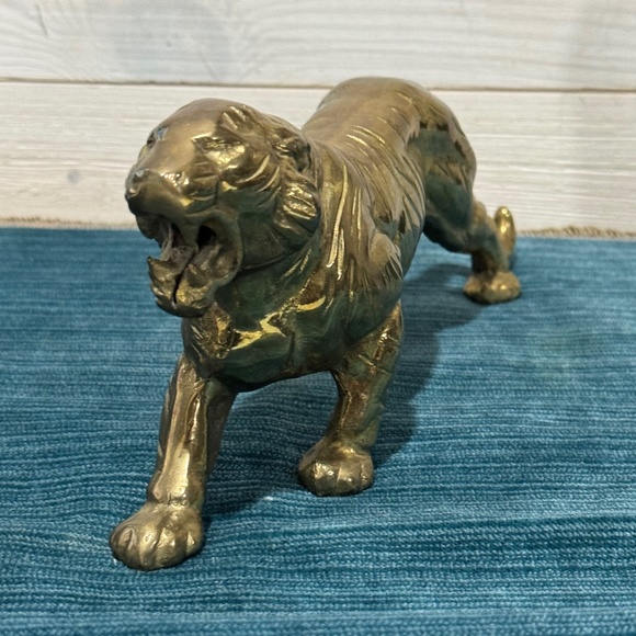 Vintage 1970s Brass Tiger/Wildcat Statue